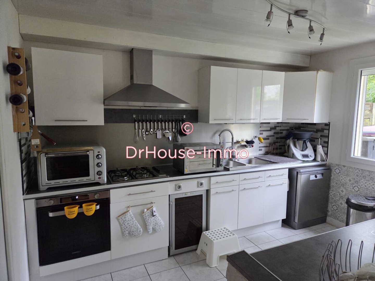Photo 3 : Vente Maison 5 pièces Sainte-Savine 94 m²
