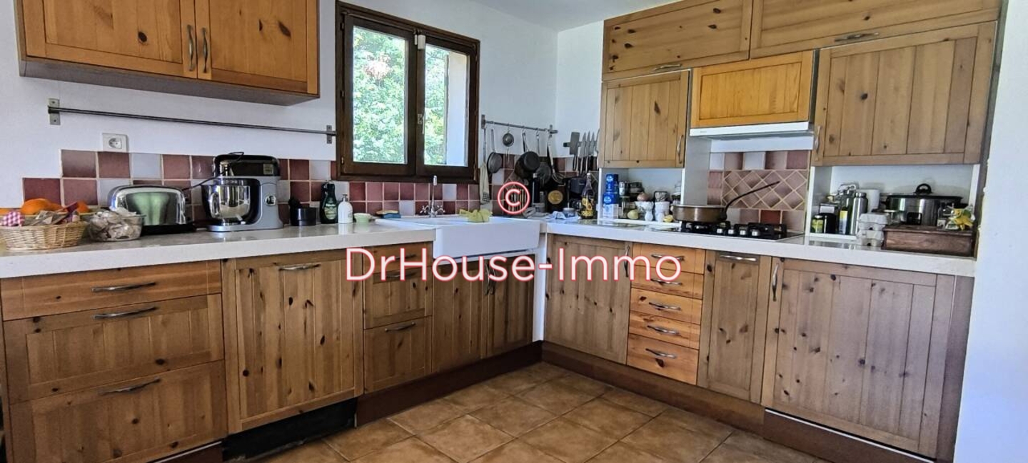 Photo 3 : Vente Maison 6 pièces Saint-Savournin 120 m²