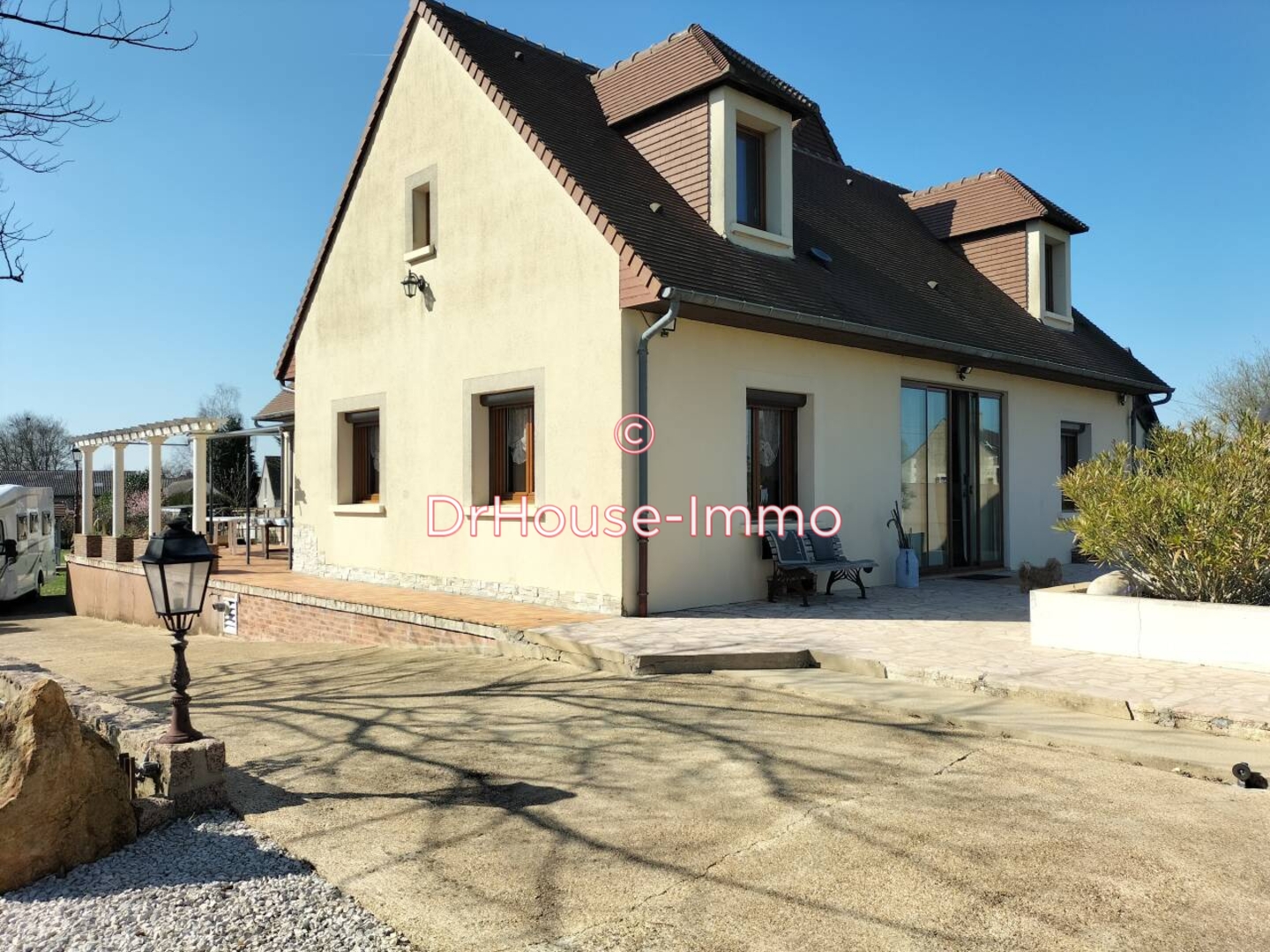 Photo 3 : Vente Maison 5 pièces Yvré-le-Pôlin 140 m²