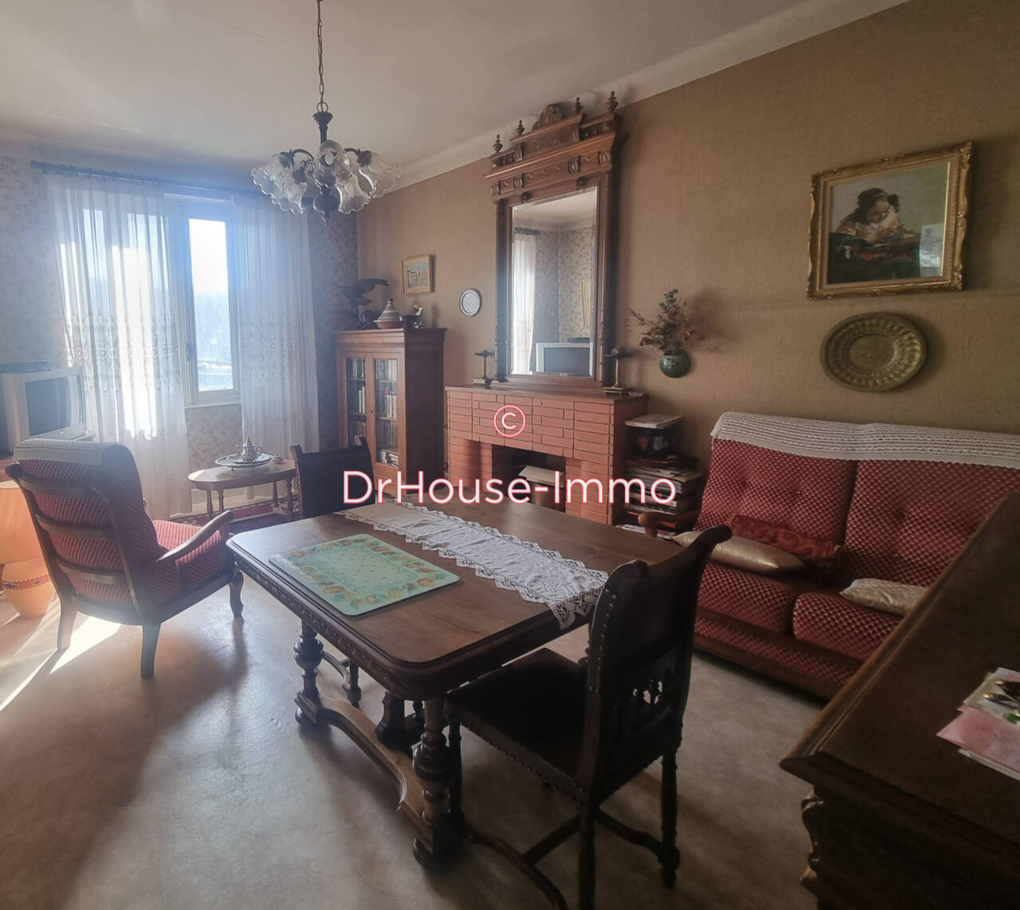 Photo 1 : Vente Maison 6 pièces Le Monastère 100 m²