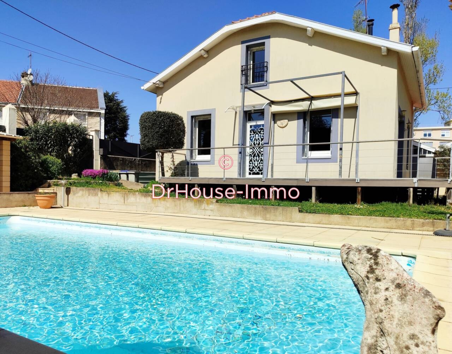 Photo 1 : Vente Maison 6 pièces Romans-sur-Isère 155 m²