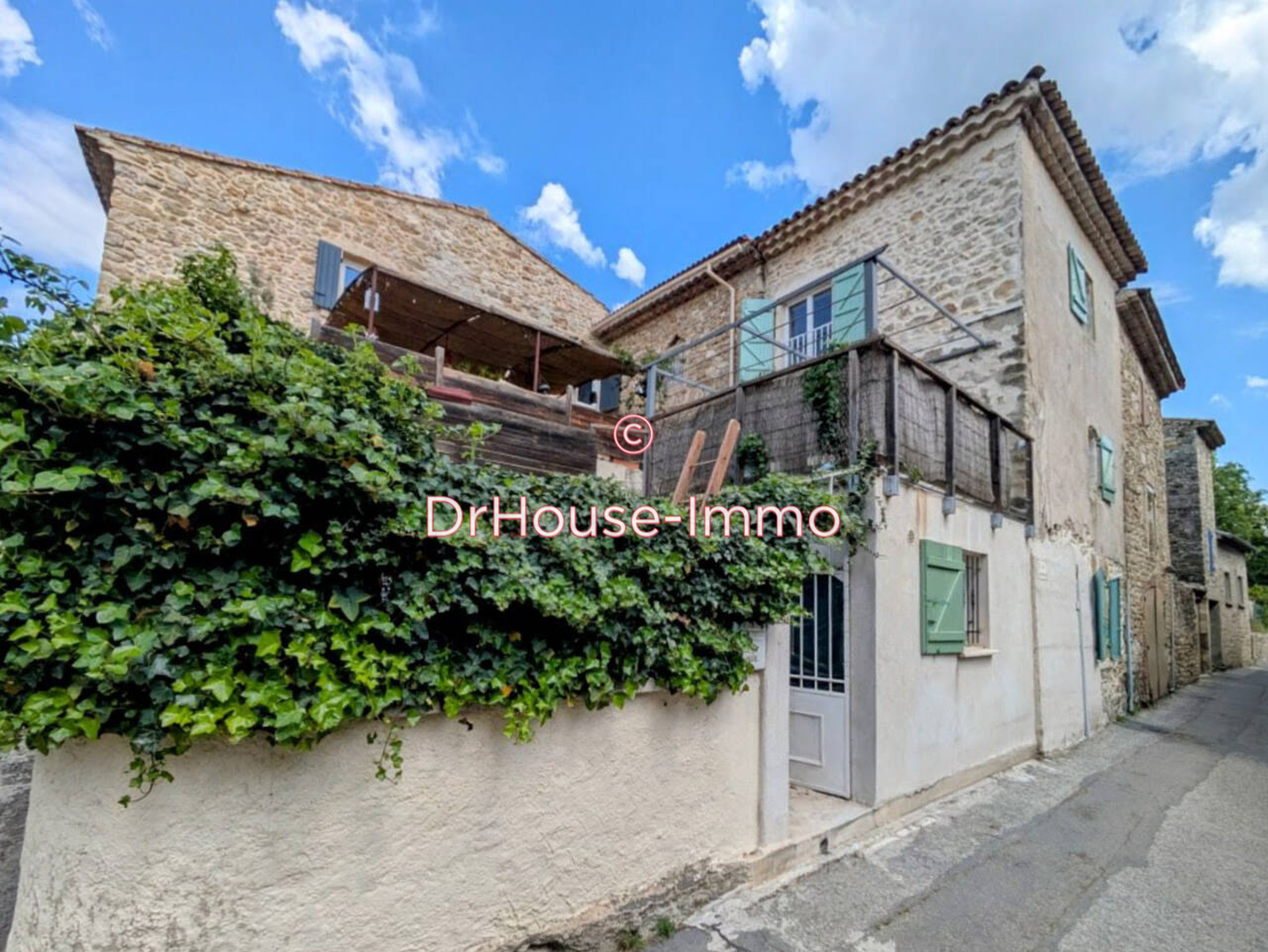 Photo 1 : Vente Maison 2 pièces Moussac 61 m²
