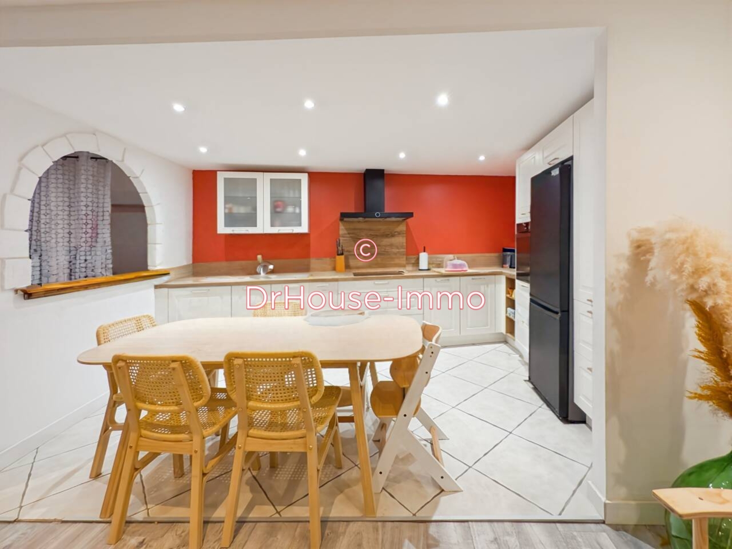 Photo 3 : Vente Maison 5 pièces Jassans-Riottier 200 m²
