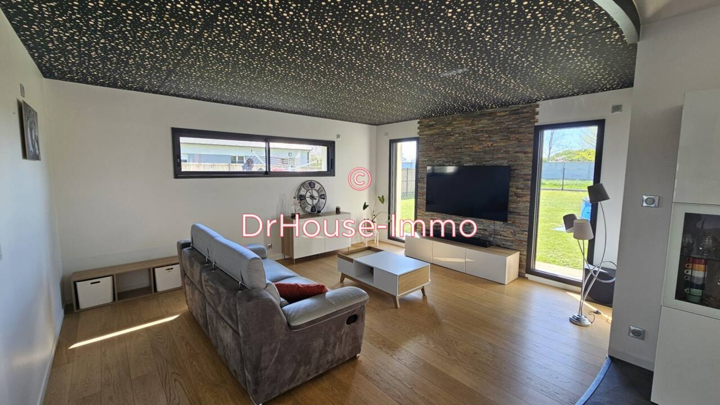 Photo 3 : Vente Maison 6 pièces Changé 155 m²