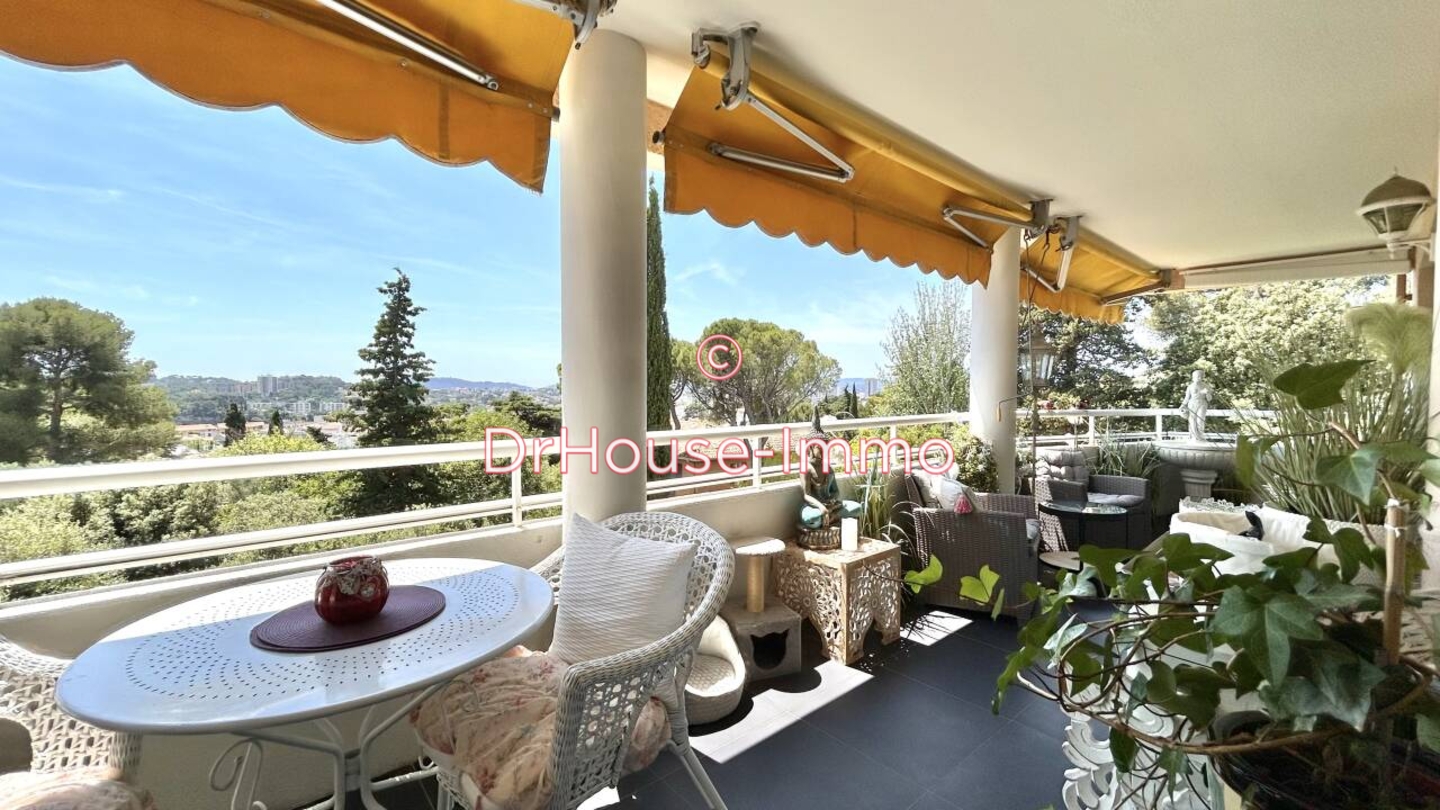 Photo 1 : Vente Appartement 3 pièces Toulon 94 m²