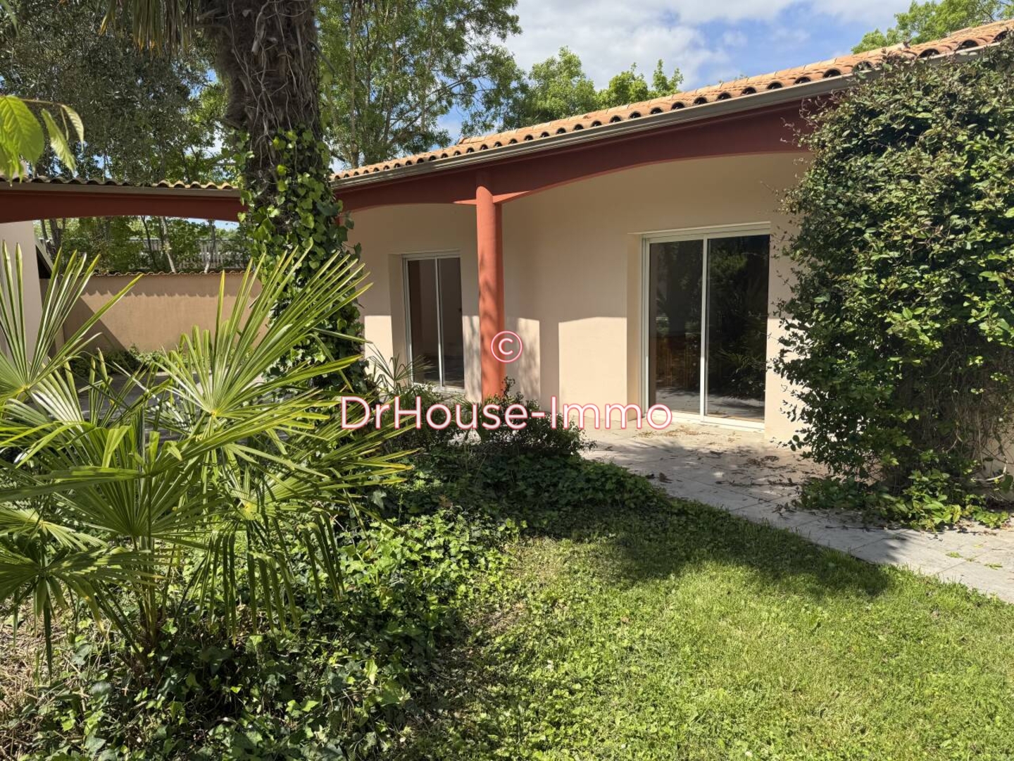 Photo 2 : Vente Maison 11 pièces Bourgneuf 326 m²