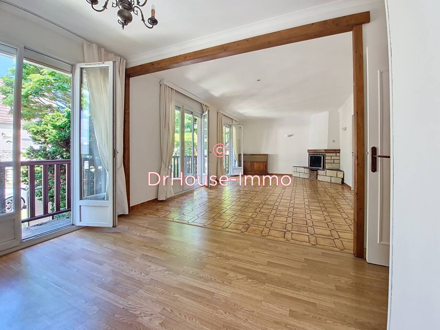Photo 2 : Vente Maison 6 pièces Maurepas 120 m²