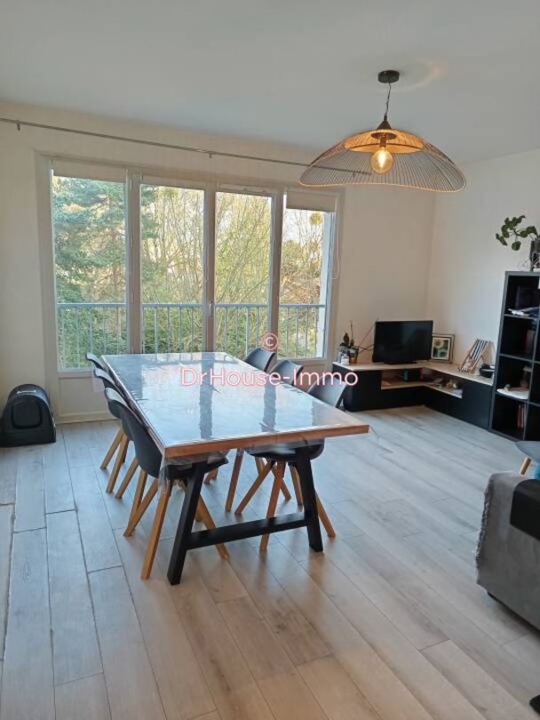 Photo 1 : Vente Appartement 3 pièces Saint-Jacques-de-la-Lande 64 m²