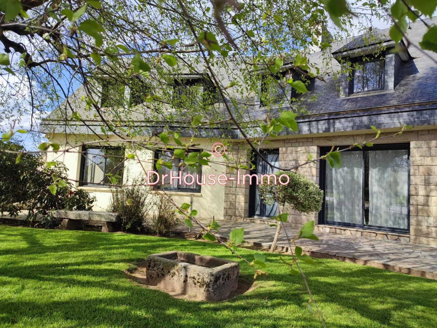 Photo 1 : Vente Maison 8 pièces Flers 180 m²