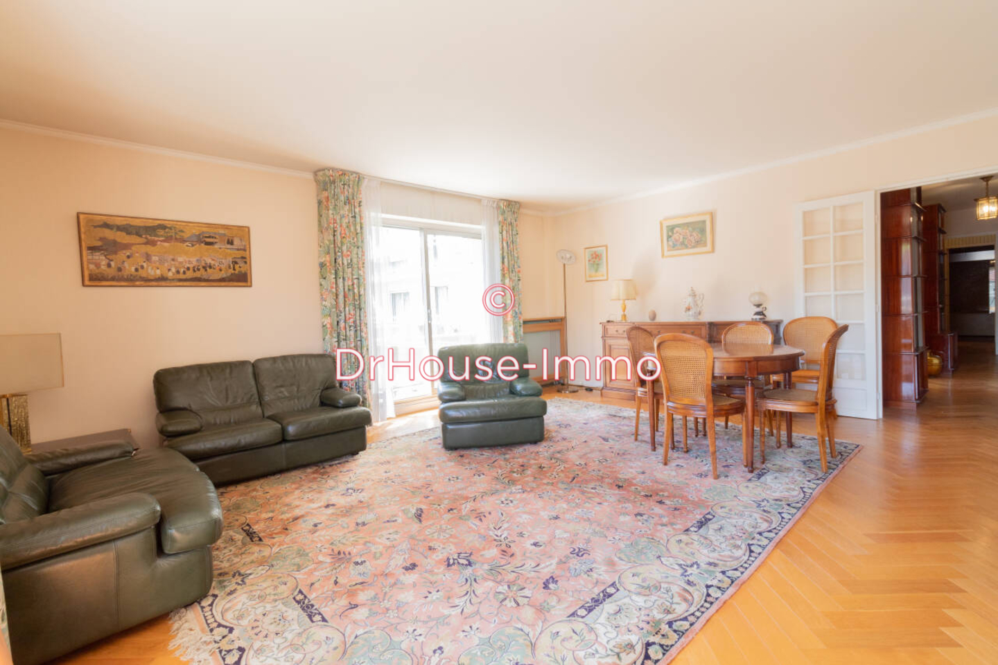 Photo 1 : Vente Appartement 4 pièces Versailles 108 m²