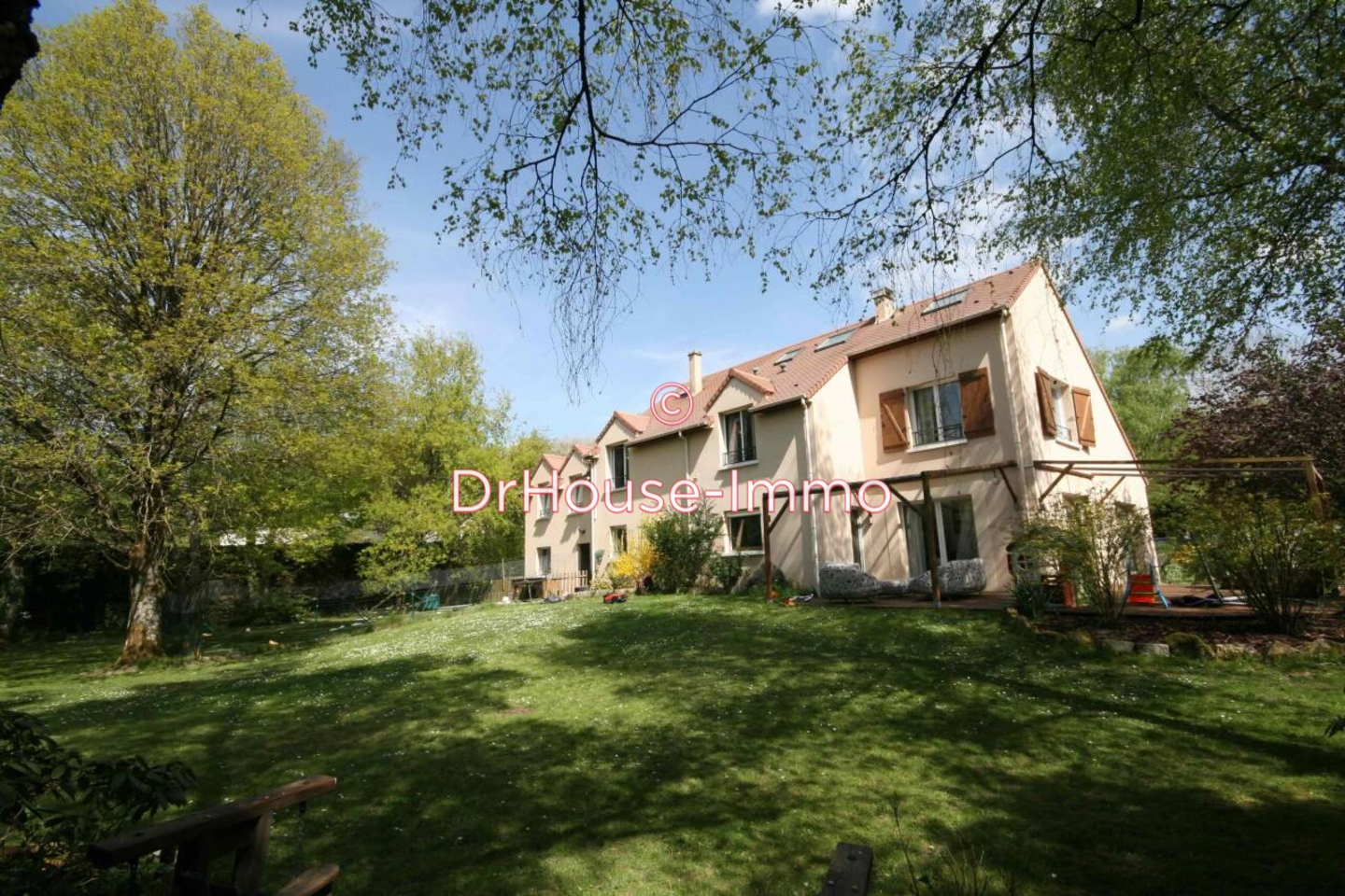 Photo 3 : Vente Maison 10 pièces Alluets-le-Roi 330 m²