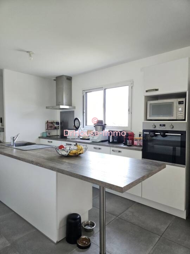 Photo 1 : Vente Maison 5 pièces Neuillé-Pont-Pierre 93 m²