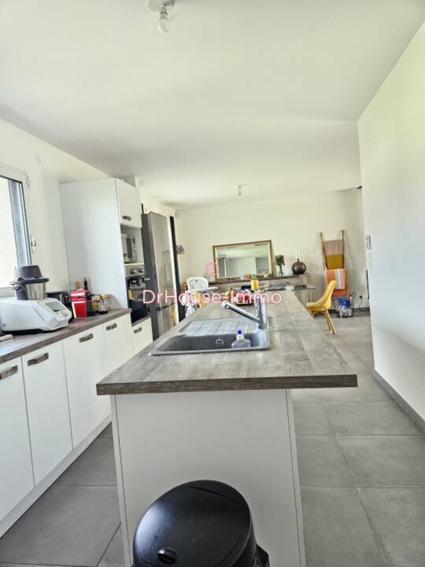 Photo 1 : Vente Maison 5 pièces Neuillé-Pont-Pierre 93 m²