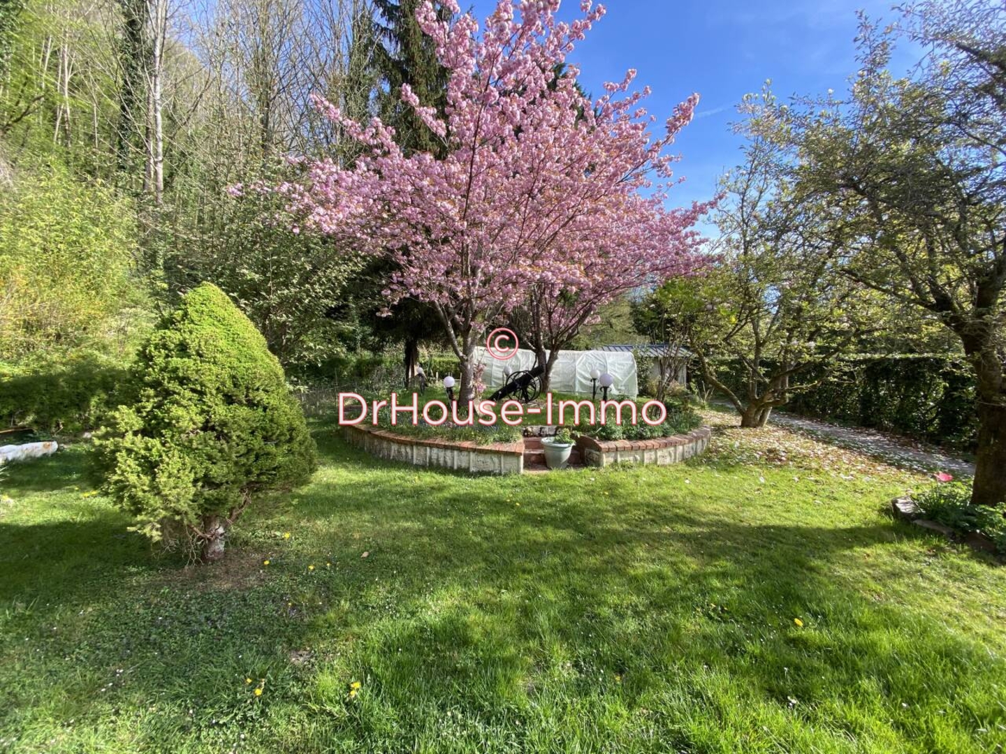 Photo 1 : Vente Maison 6 pièces Saint-Paër 130 m²