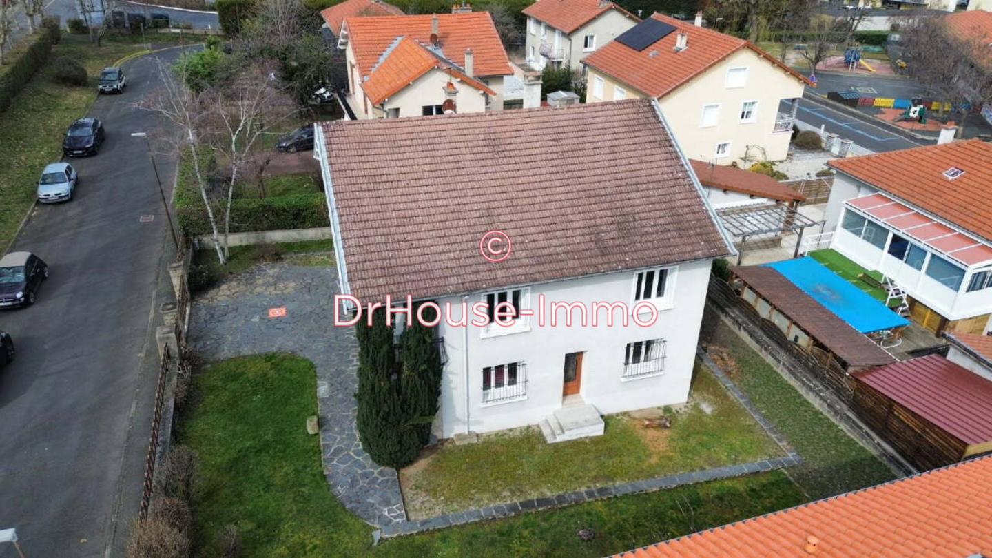 Photo 3 : Vente Maison 7 pièces Brives-Charensac 215 m²