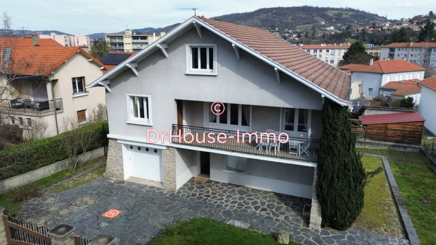Photo 1 : Vente Maison 7 pièces Brives-Charensac 215 m²