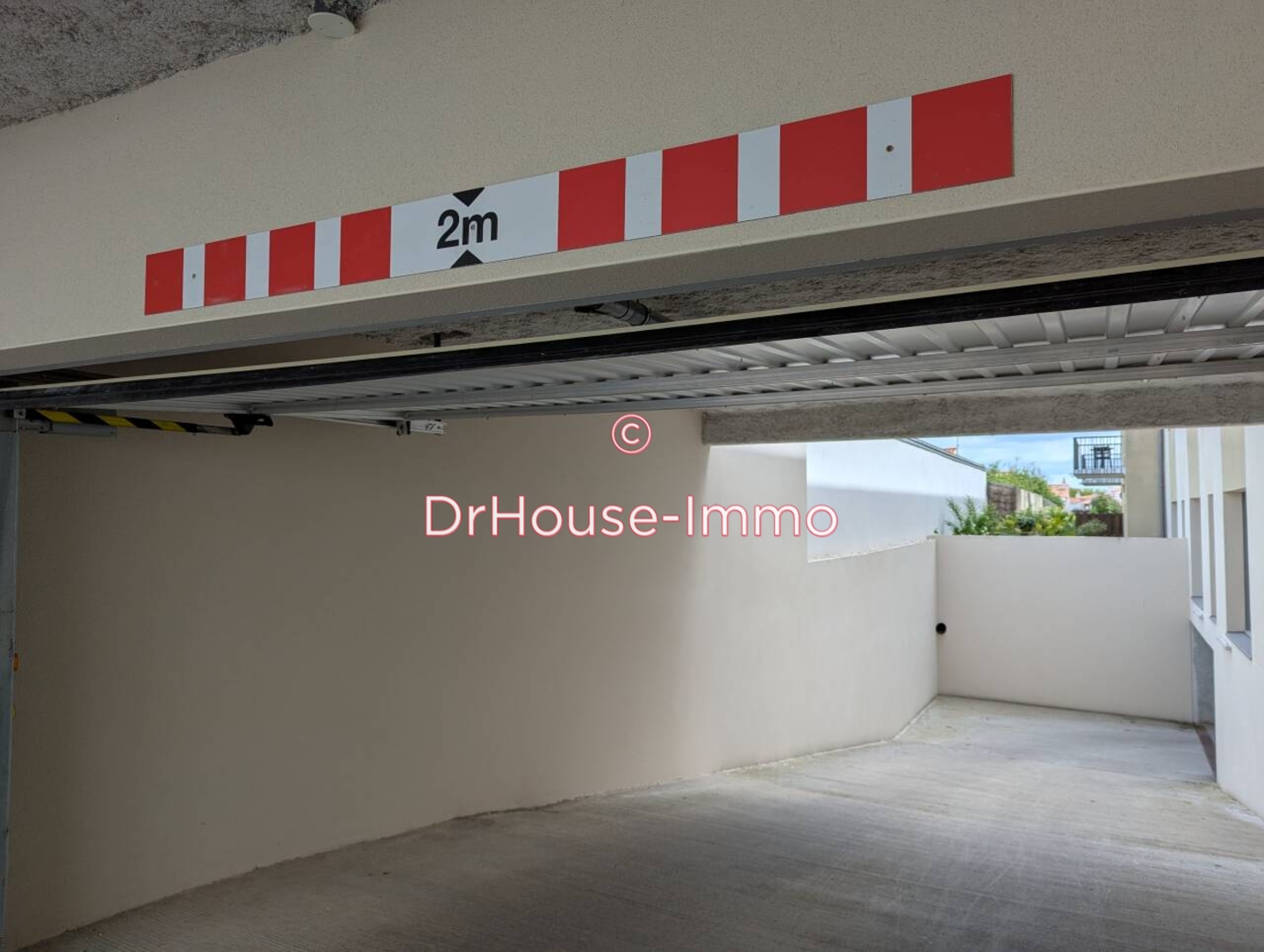 Photo 2 : Vente Parking / Box Sables-d'Olonne 12 m²