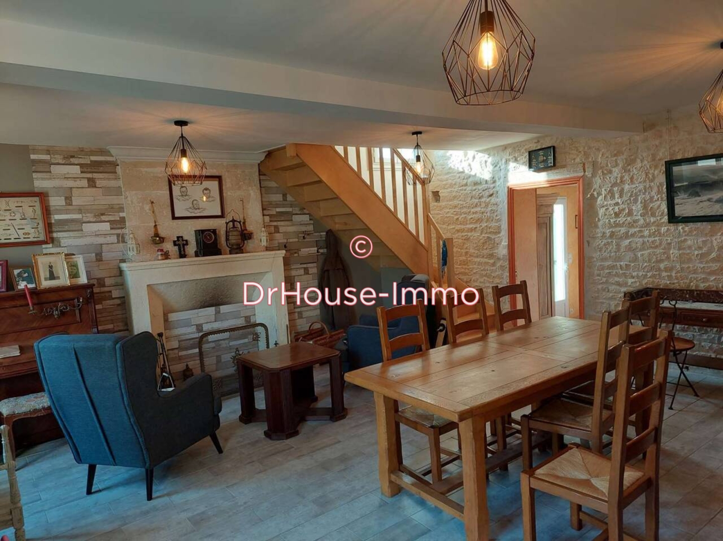 Photo 3 : Vente Maison 7 pièces Mauzé-sur-le-Mignon 200 m²