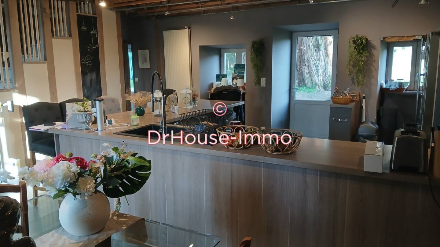 Photo 2 : Vente Maison 5 pièces Chalus 170 m²