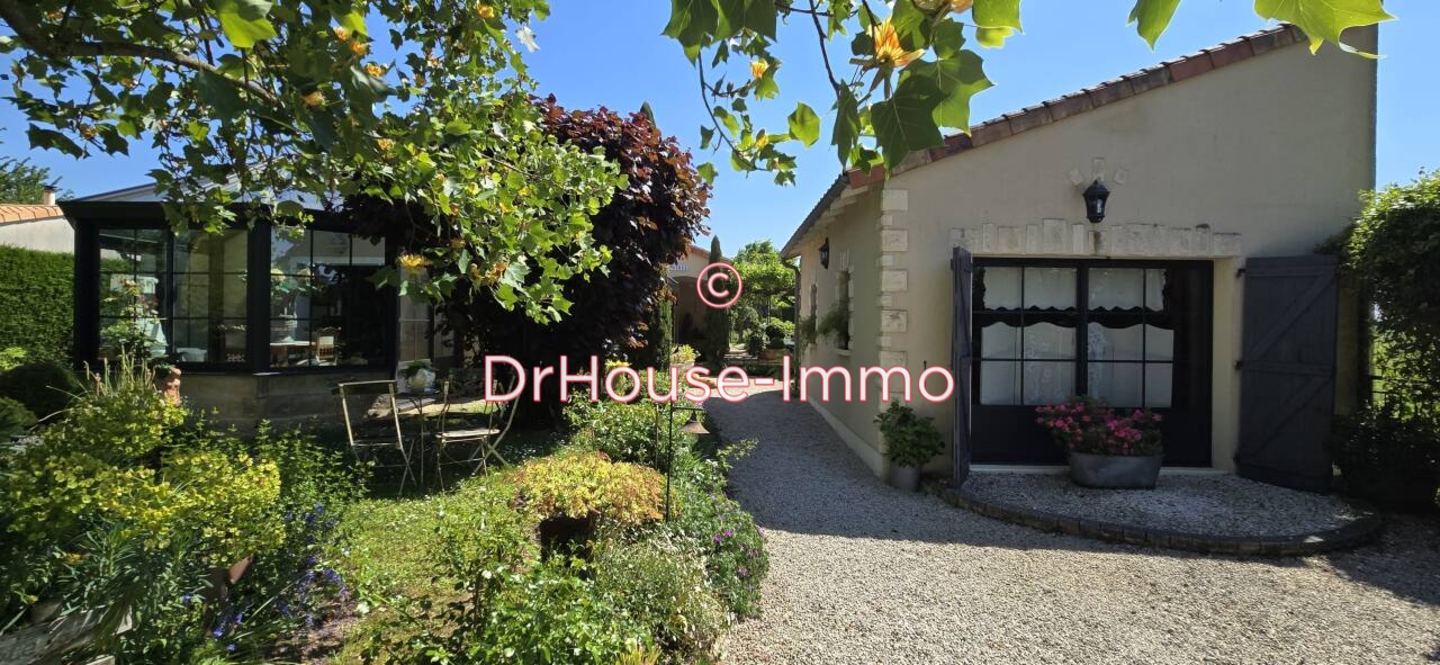 Photo 1 : Vente Maison 6 pièces Pouillé 146 m²