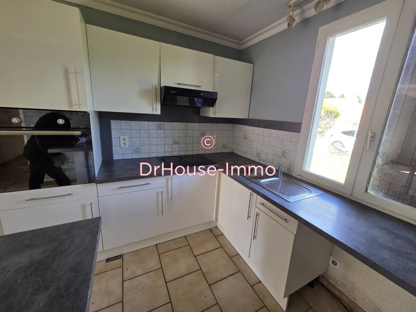 Photo 2 : Vente Maison 4 pièces Saint-Julien-les-Villas 70 m²