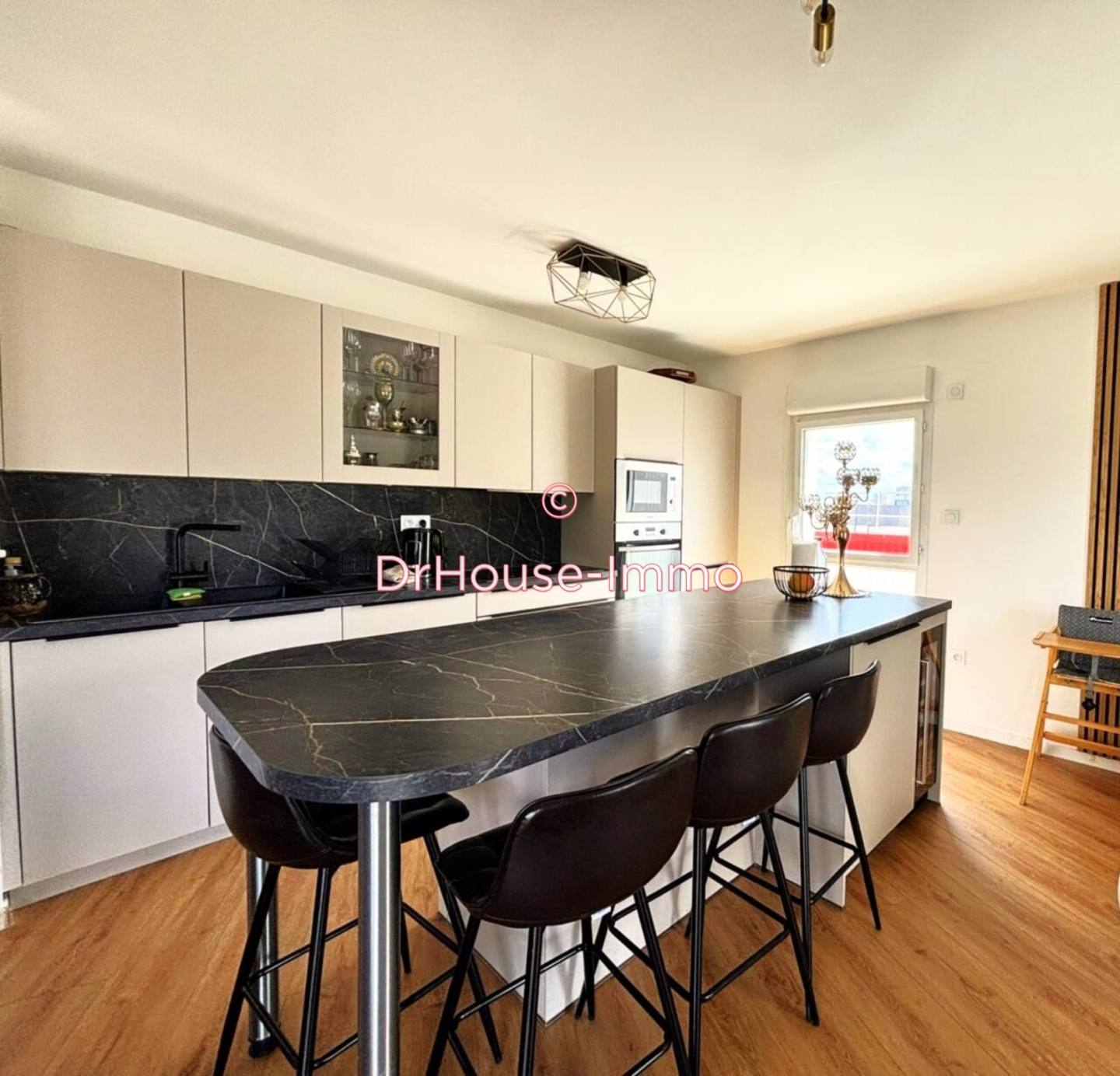 Photo 3 : Vente Appartement 4 pièces Noisy-le-Sec 85 m²