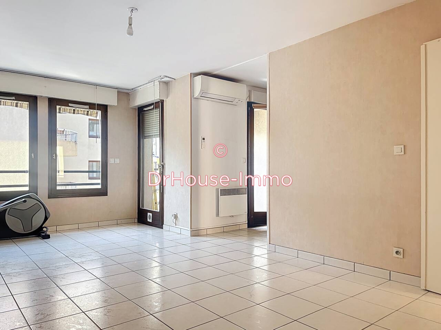 Photo 1 : Vente Appartement 3 pièces Grenoble 68 m²