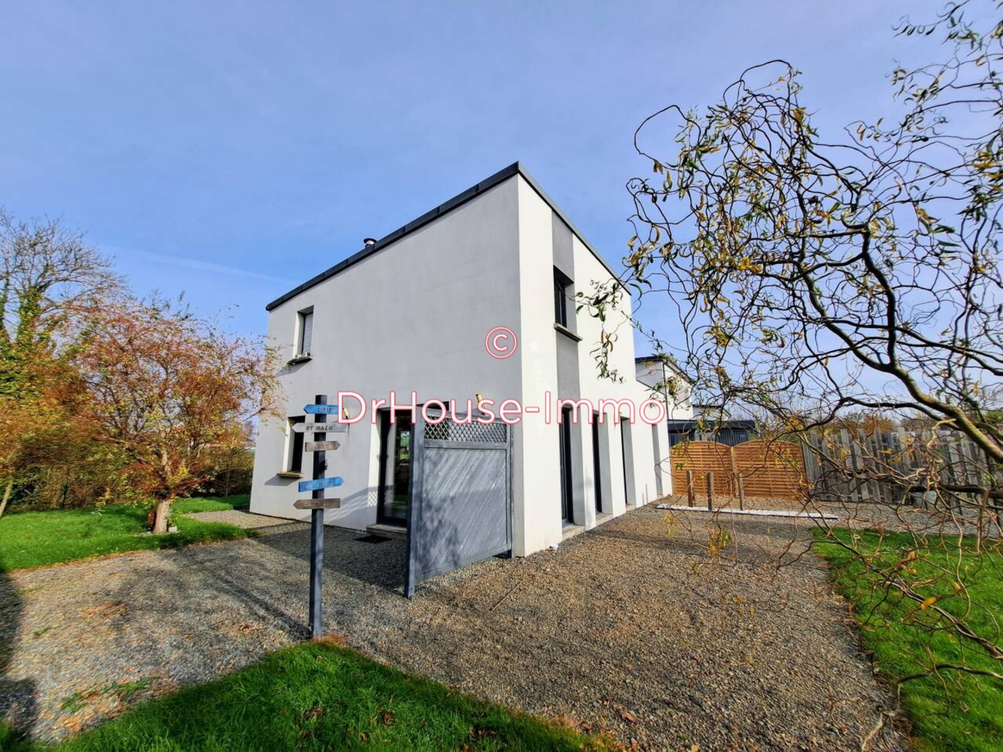 Photo 3 : Vente Maison 3 pièces La Gouesnière 86 m²