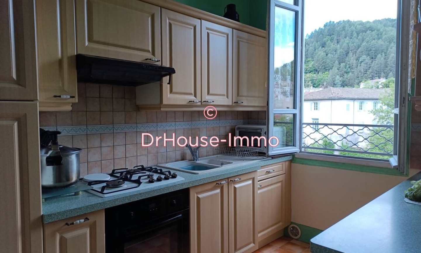 Photo 3 : Vente Appartement 4 pièces Vals-les-Bains 81 m²