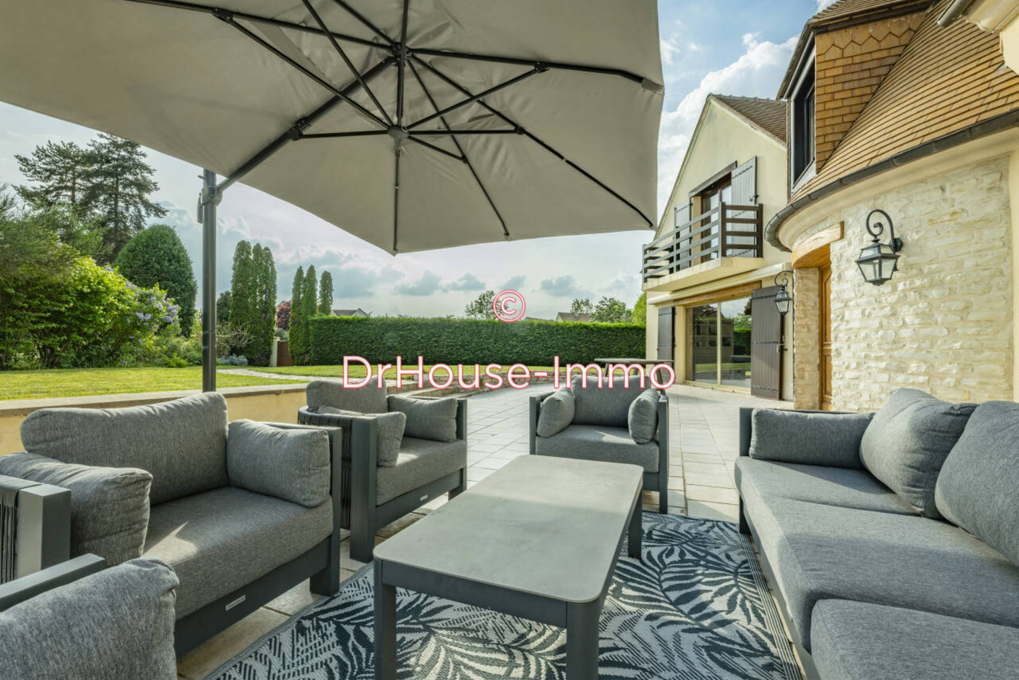 Photo 3 : Vente Maison 9 pièces Feucherolles 300 m²