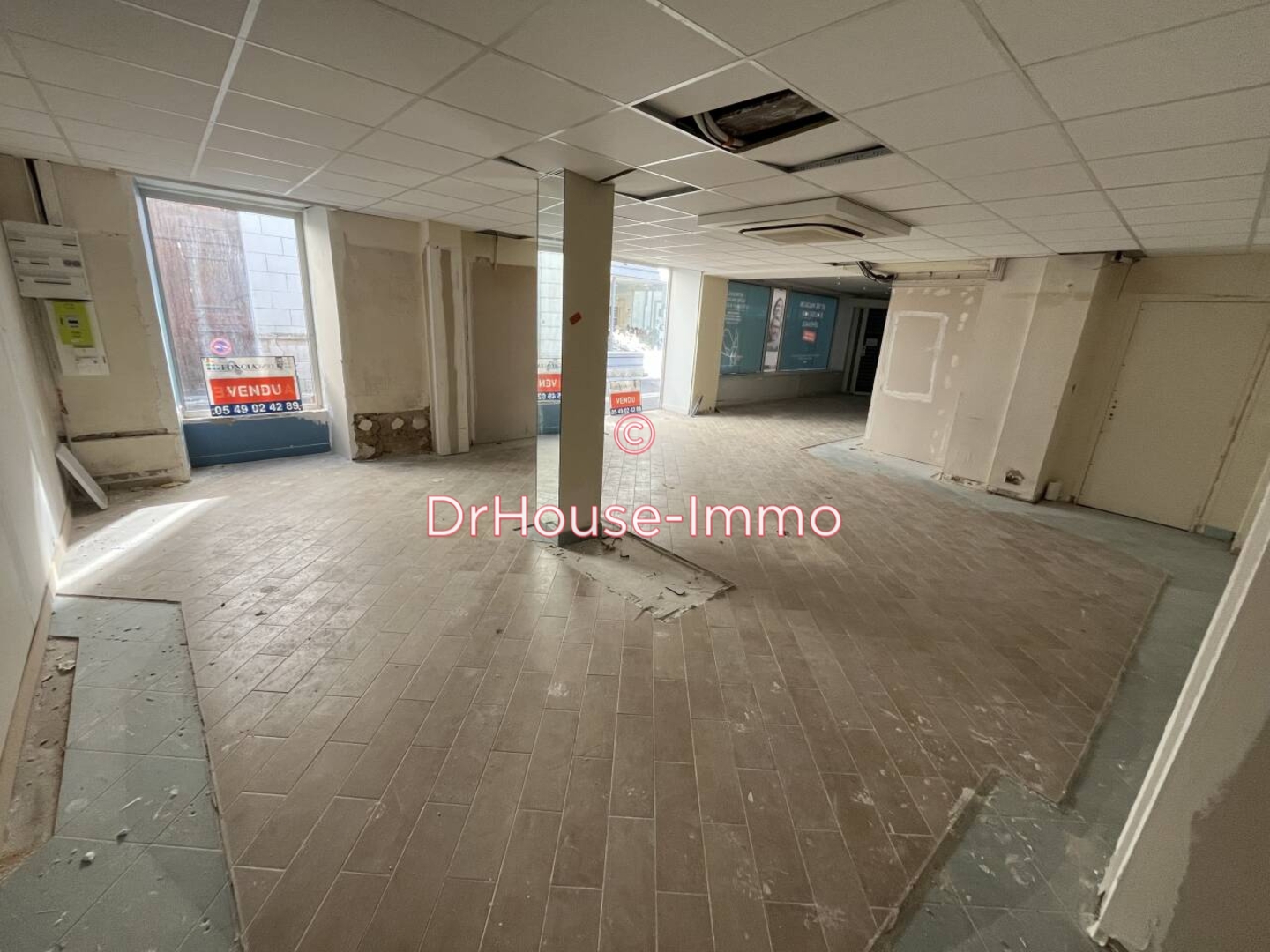 Photo 2 : Vente Immeuble Châtellerault 415 m²