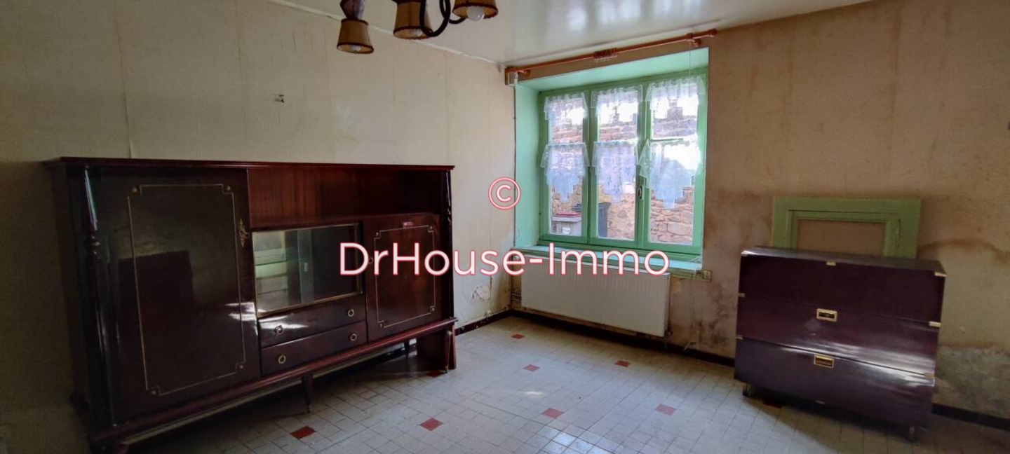 Photo 2 : Vente Maison 5 pièces Saint-Georges-d'Aurac 100 m²