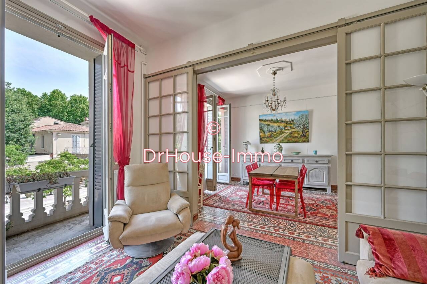 Photo 1 : Vente Appartement 4 pièces Nîmes 103 m²