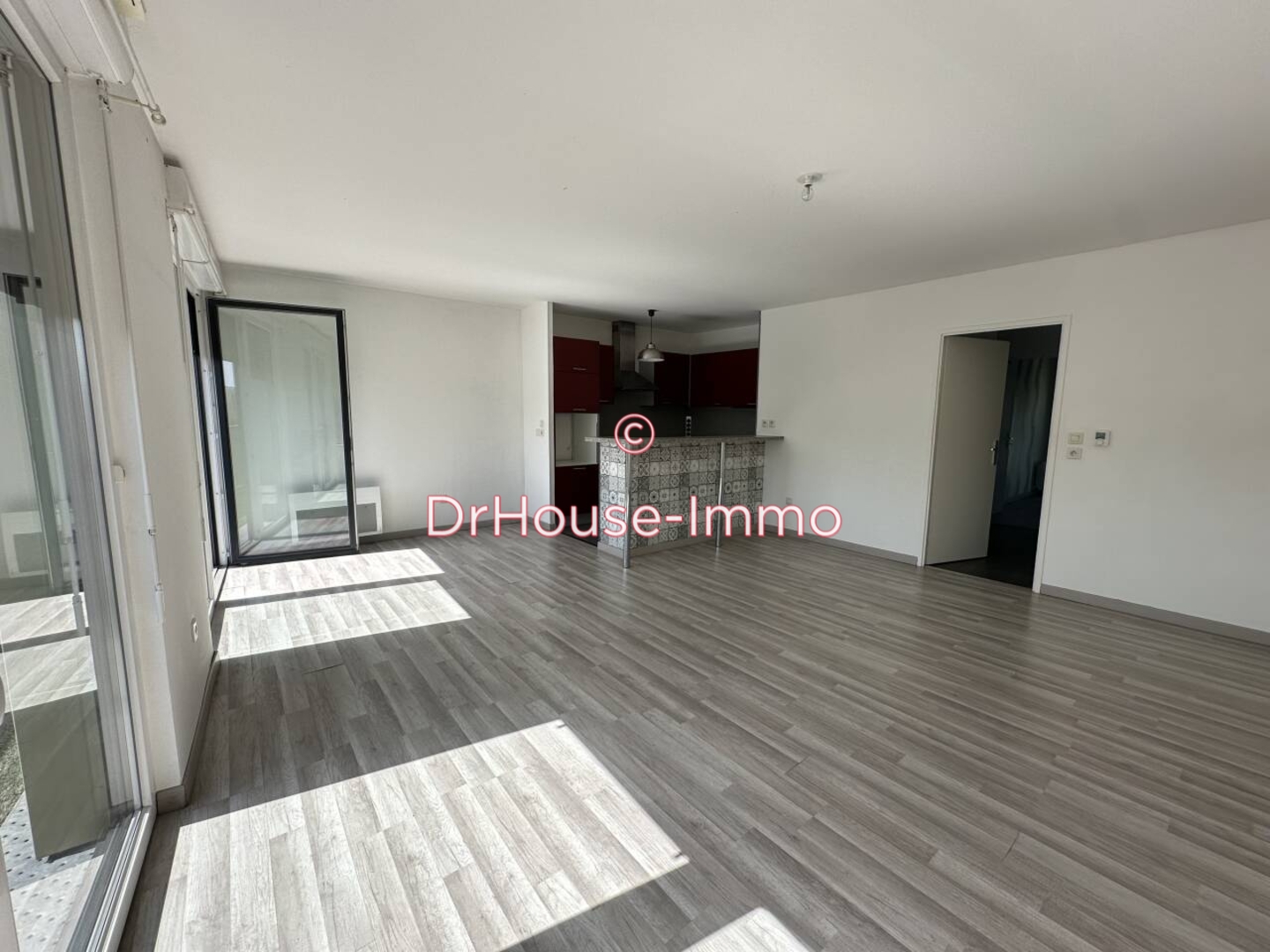 Photo 1 : Vente Appartement 3 pièces Mantes-la-Jolie 68 m²