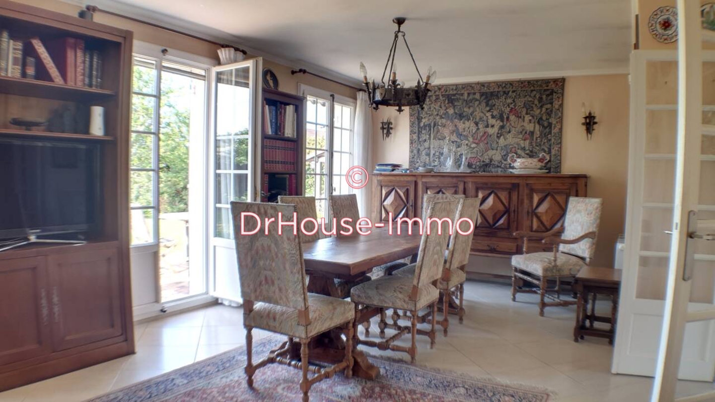 Photo 3 : Vente Maison 5 pièces Roissy-en-Brie 99 m²