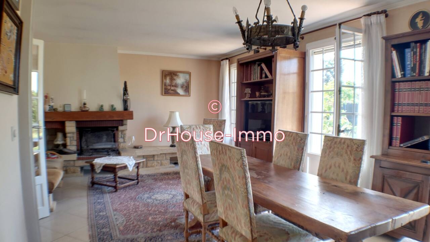 Photo 2 : Vente Maison 5 pièces Roissy-en-Brie 99 m²