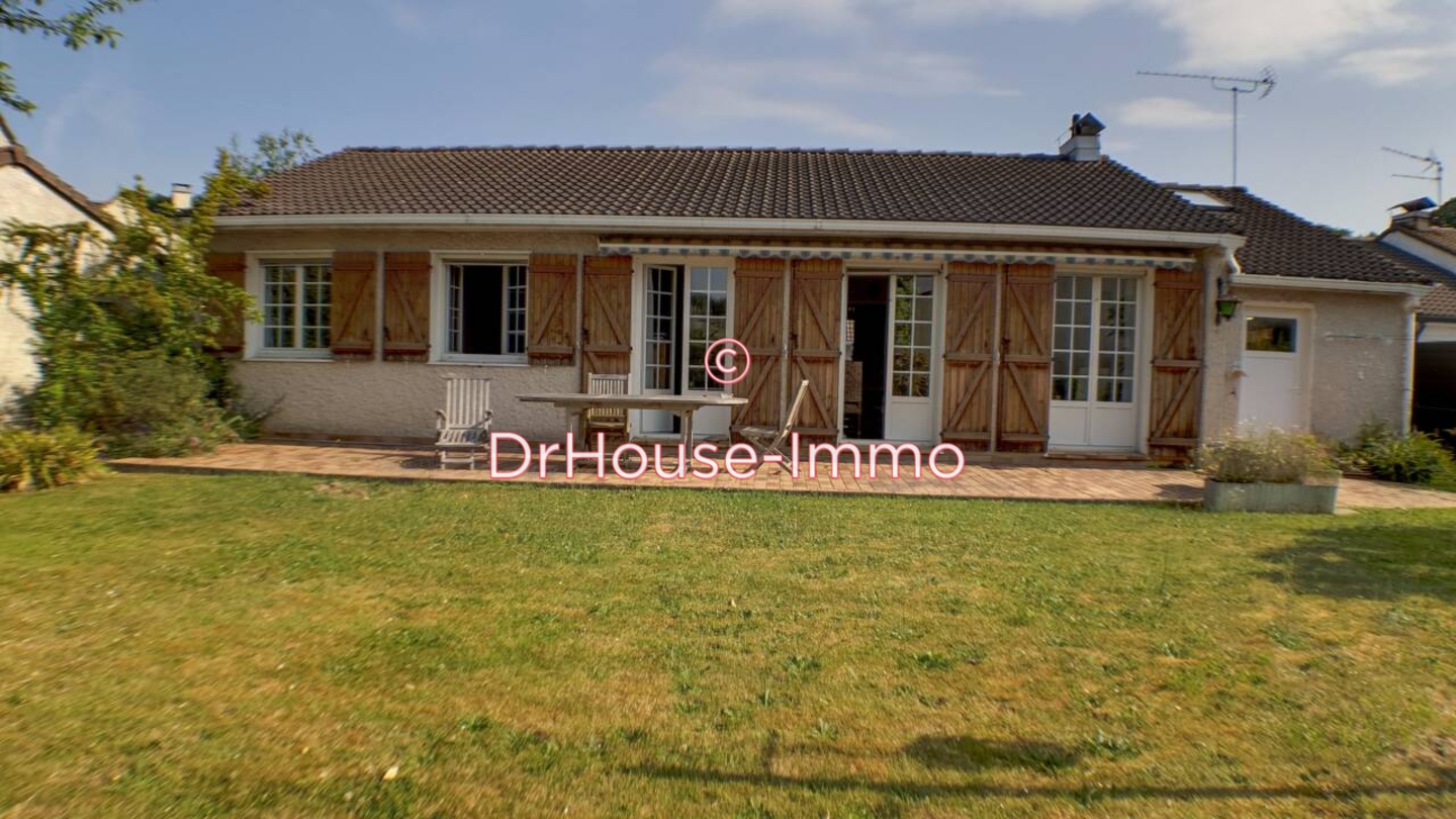 Photo 1 : Vente Maison 5 pièces Roissy-en-Brie 99 m²