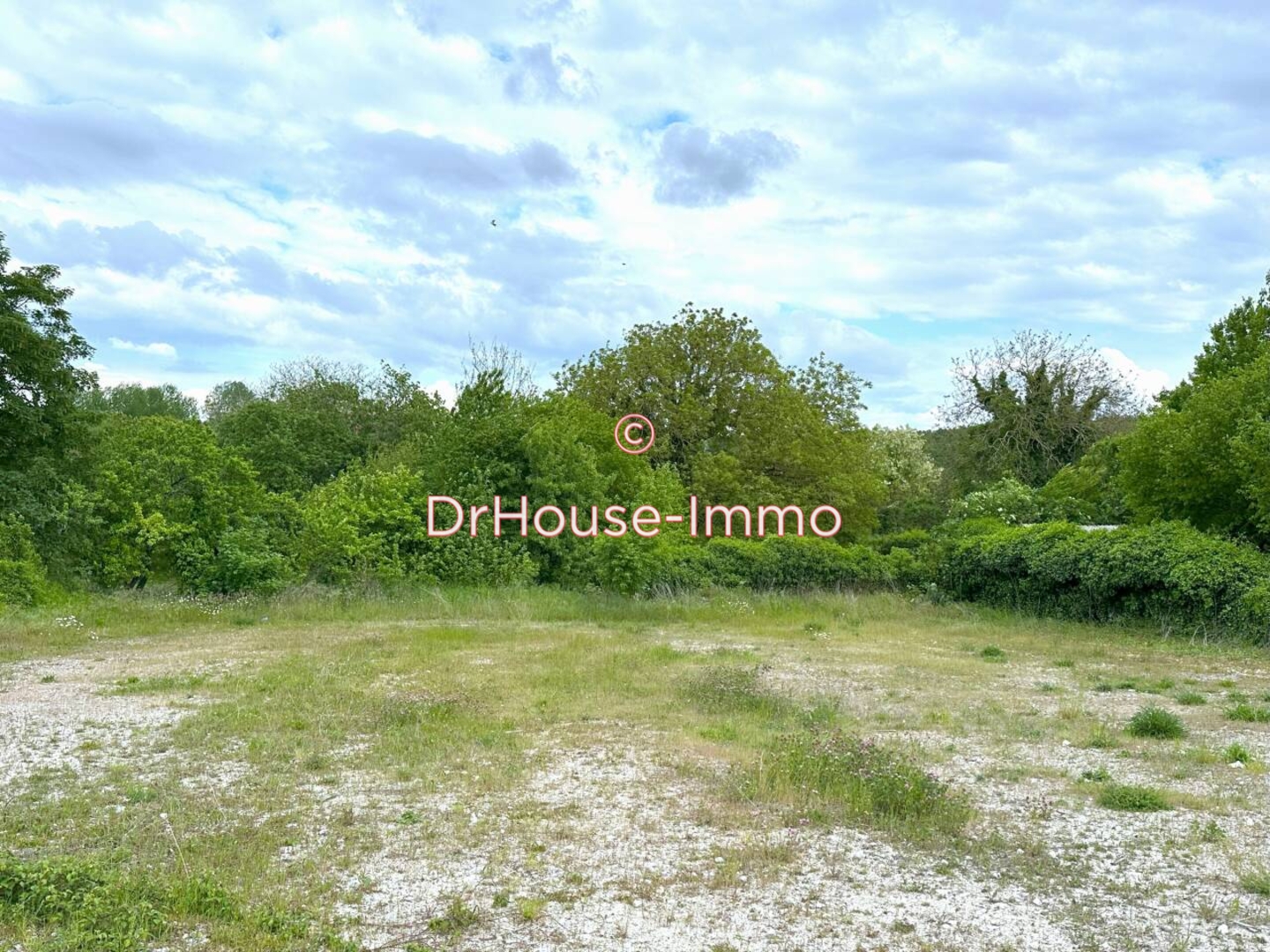 Photo 3 : Vente Grange Asnières-sur-Nouère 220 m²