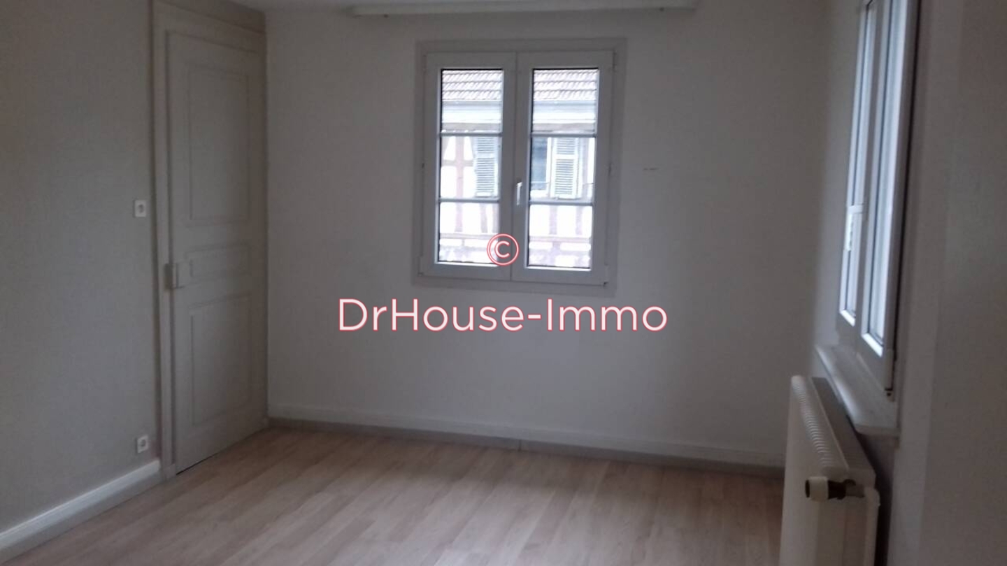 Photo 1 : Vente Immeuble 14 pièces Dannemarie 317 m²