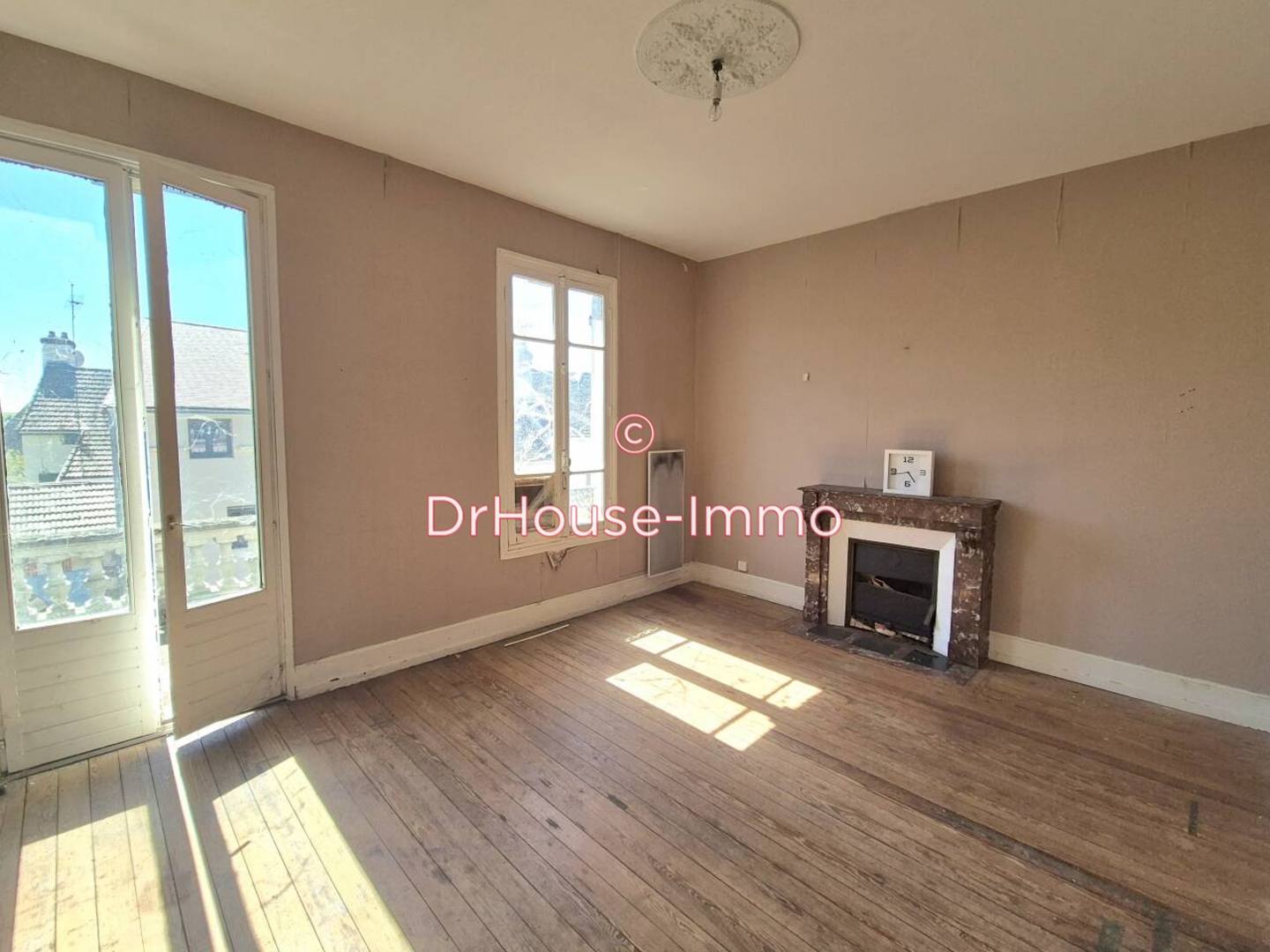 Photo 1 : Vente Appartement 4 pièces Saint-Marcel 90 m²