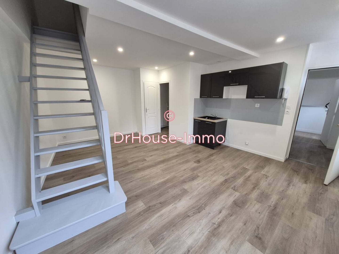 Photo 3 : Vente Immeuble Neufchâtel-en-Bray 105 m²