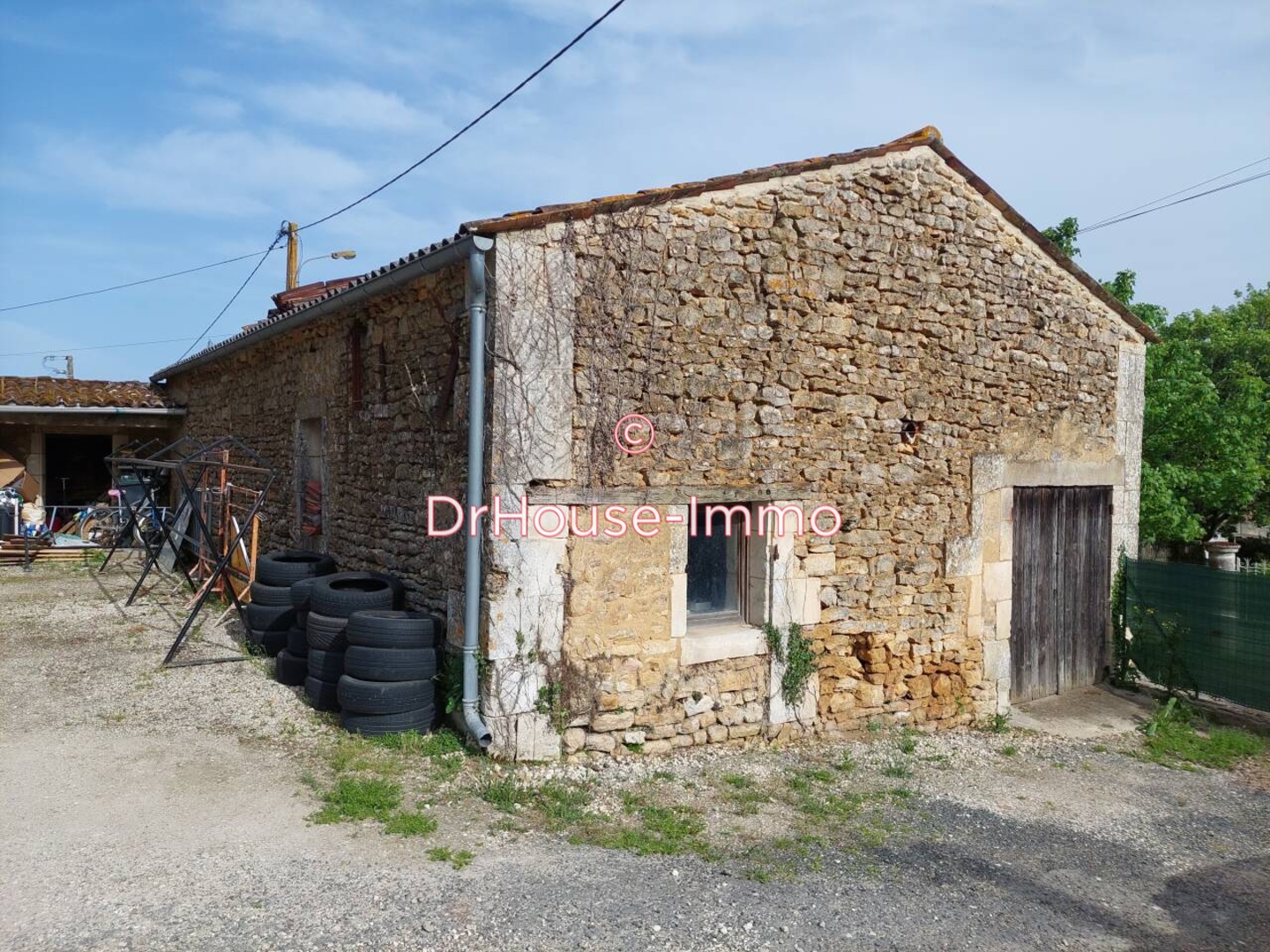 Photo 3 : Vente Loft / Atelier 1 pièce Cravans 76 m²