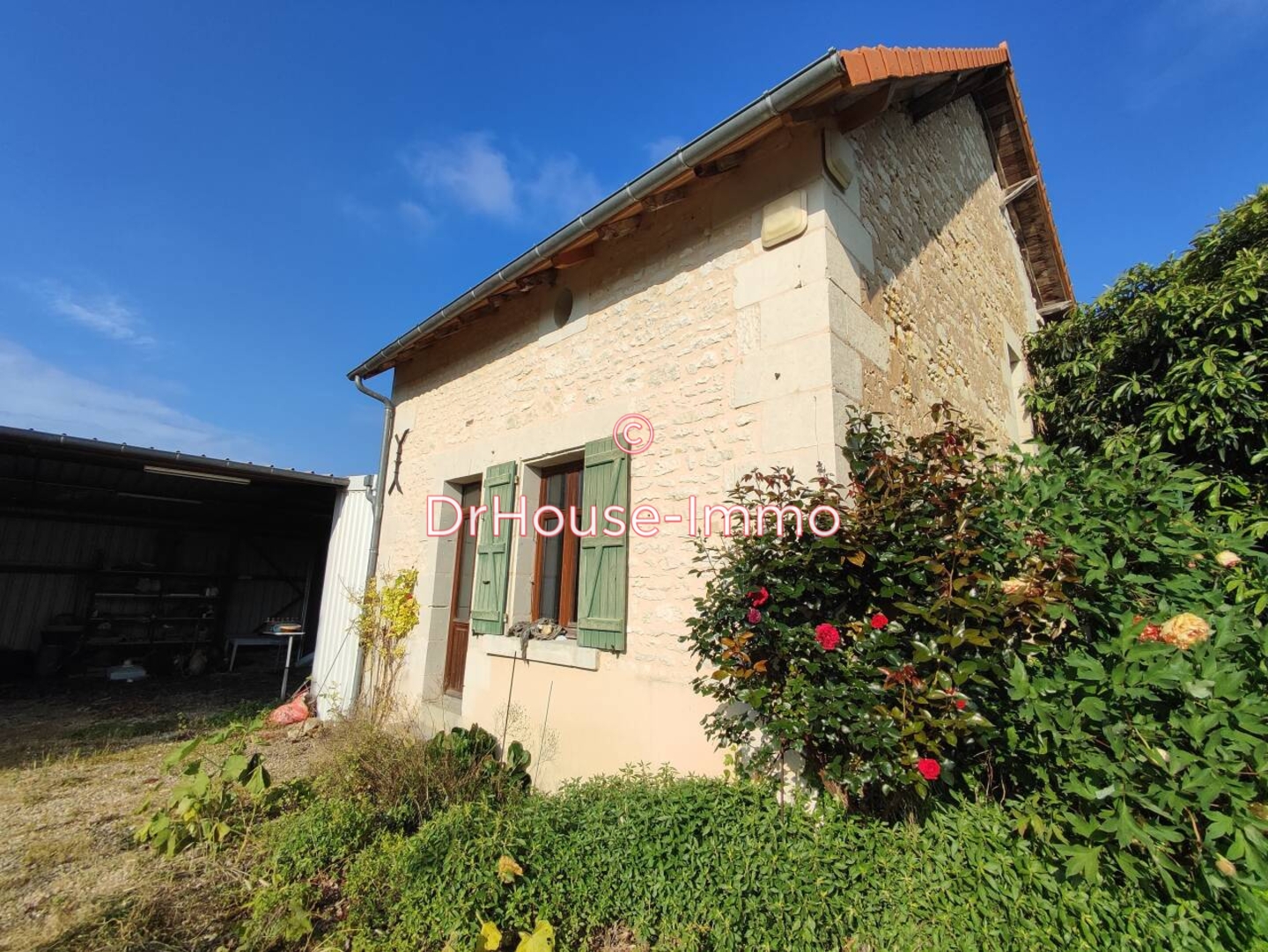 Photo 2 : Vente Maison 5 pièces Naintré 152 m²