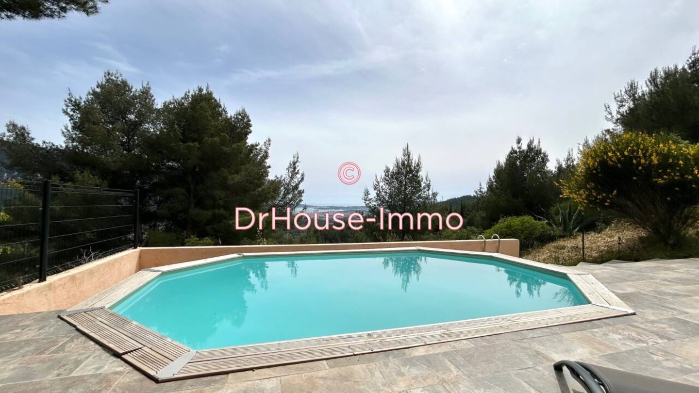 Photo 3 : Vente Maison 5 pièces Le Revest-les-Eaux 111 m²