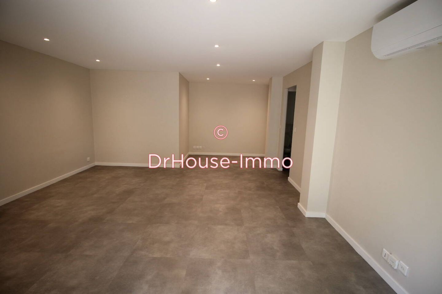 Photo 3 : Vente Appartement 2 pièces Cavalaire-sur-Mer 47 m²