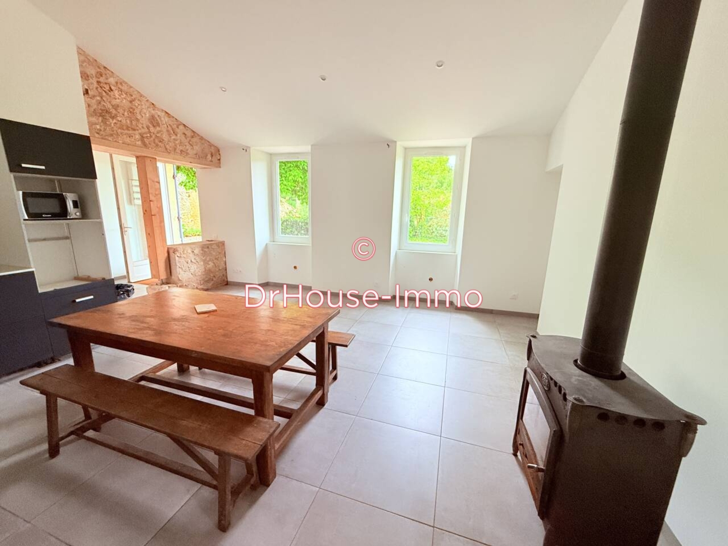 Photo 3 : Vente Maison 4 pièces Saint-Germain-d'Esteuil 90 m²