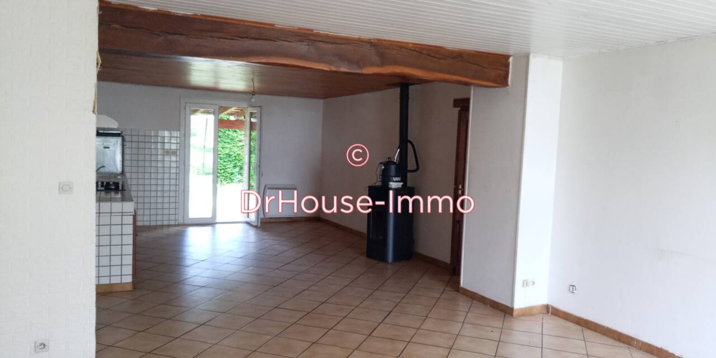 Photo 3 : Vente Maison 5 pièces Lugasson 106 m²