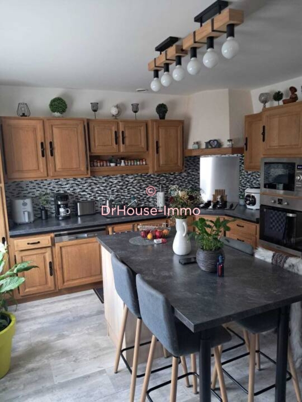 Photo 3 : Vente Maison 6 pièces Changé 129 m²