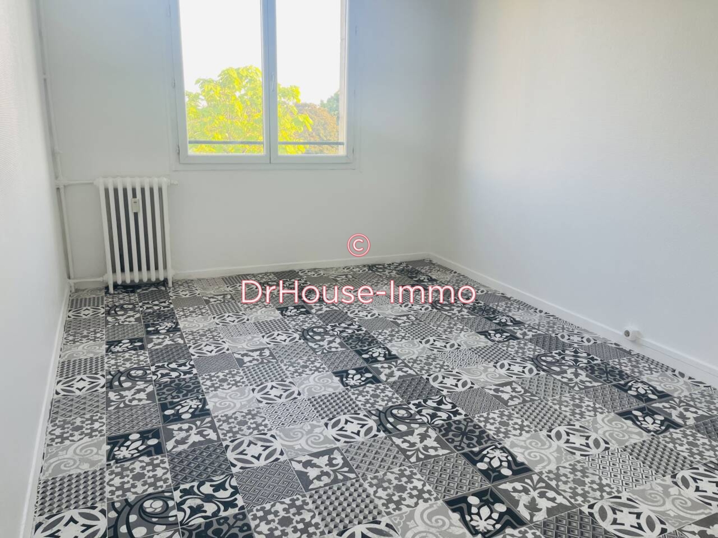 Photo 2 : Vente Appartement 3 pièces Creil 51 m²