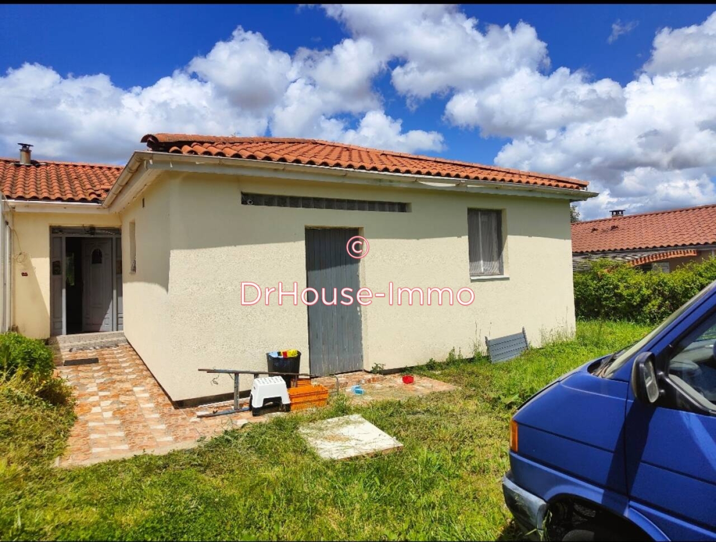Photo 2 : Vente Maison 5 pièces Saint-Denis-Combarnazat 114 m²